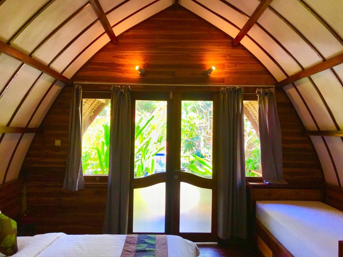 Cotton Tree Cottages Gili Trawangan Esterno foto