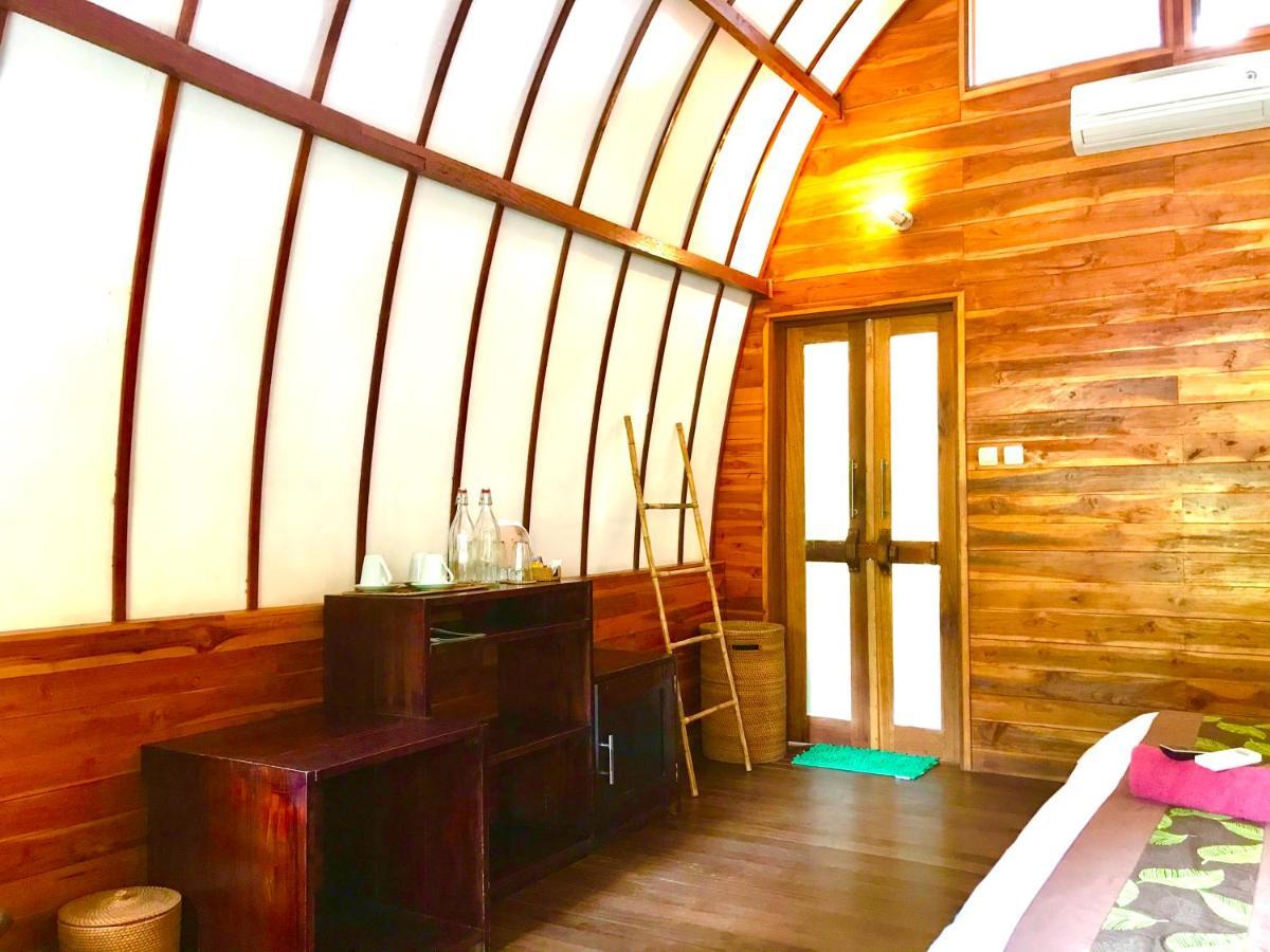 Cotton Tree Cottages Gili Trawangan Esterno foto