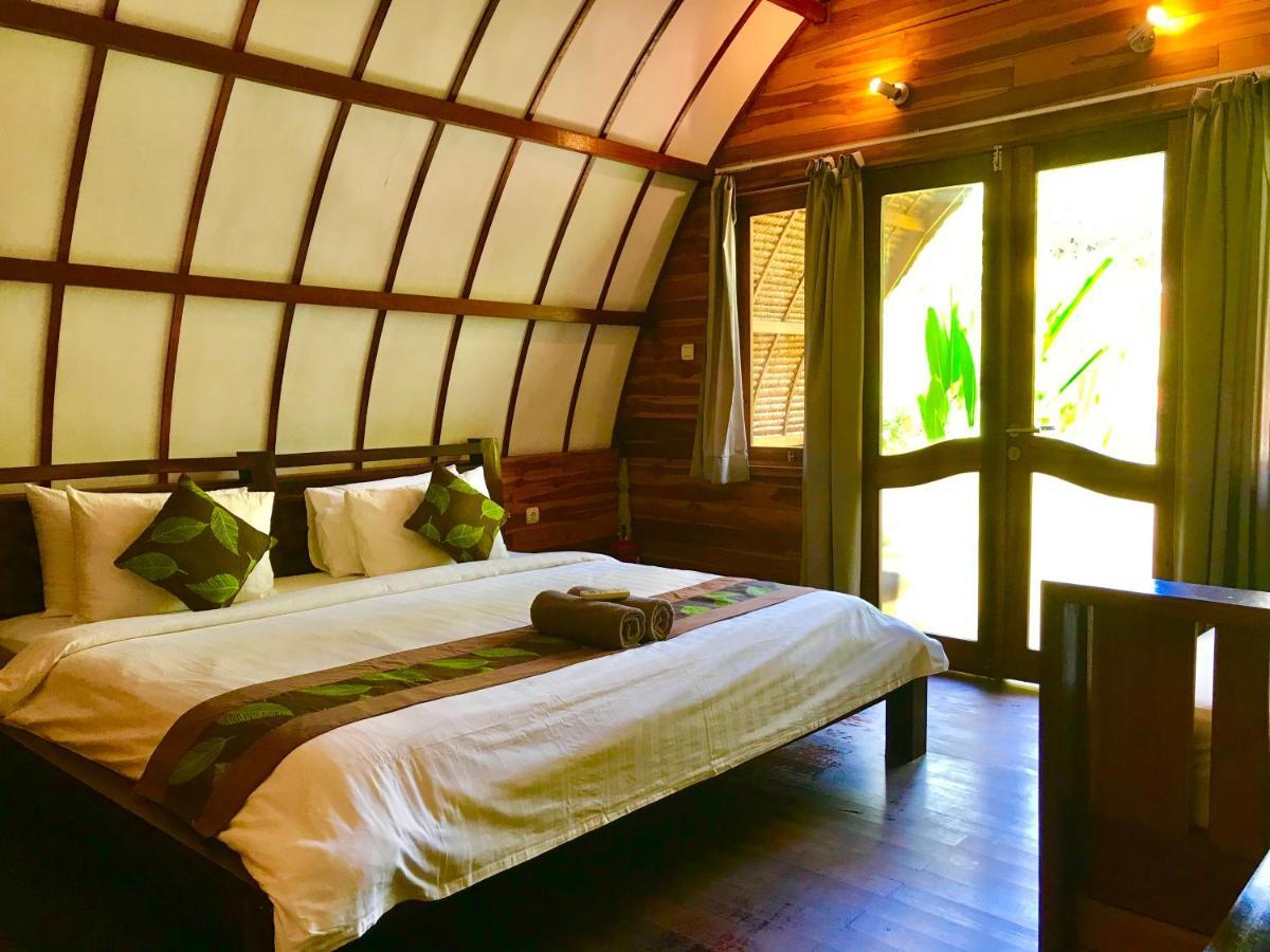 Cotton Tree Cottages Gili Trawangan Esterno foto